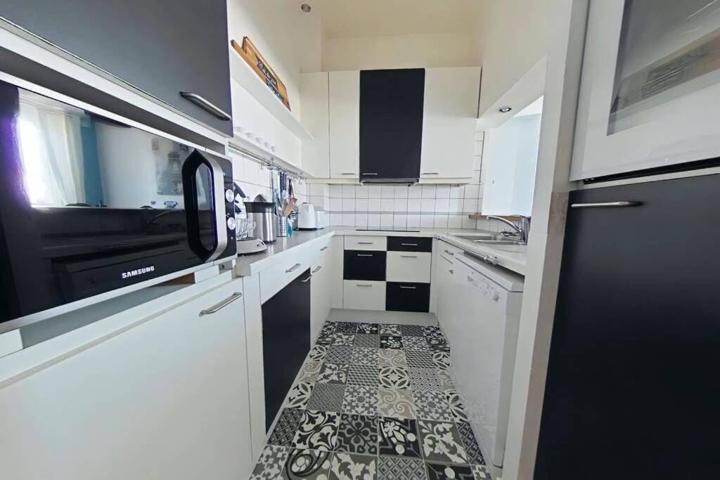 Place D'Erlon 70 - Appartement Tres Lumineux Reims Bagian luar foto